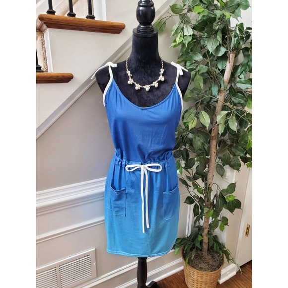 SHEIN Women's Blue Polyester V-Neck Strappy Short Casual Dress Size Medium - Picture 1 of 9